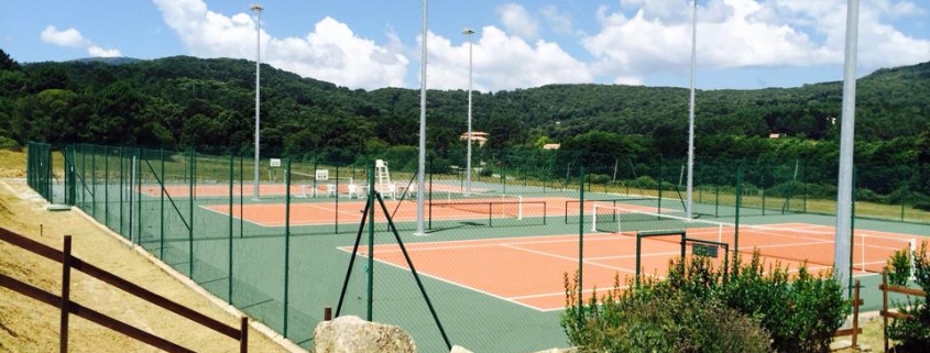 Vue des cours du Tennis Club Alta Rocca